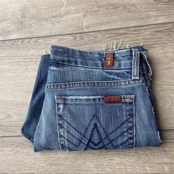 7 For All Mankind A Pocket Cut Out  Bermuda Shorts - Picture 11 of 11